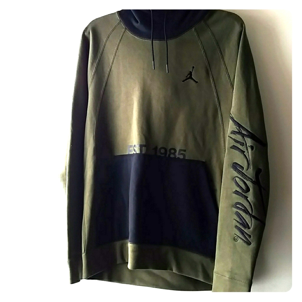 Jordan sweater. Sz (L)
